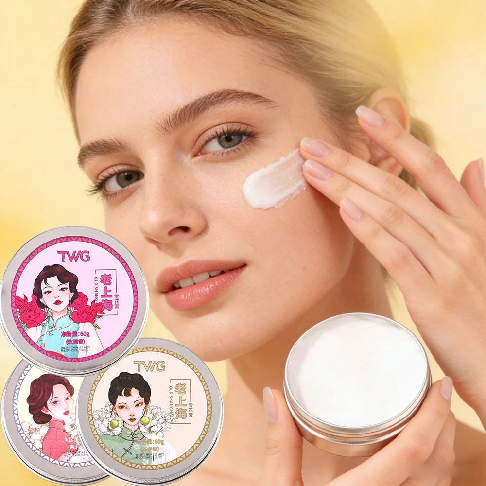 Snow cream, long-lasting moisturizing, refreshing and non greasy, caring for the skin, giving girls the ideal holiday gift BeautyBond